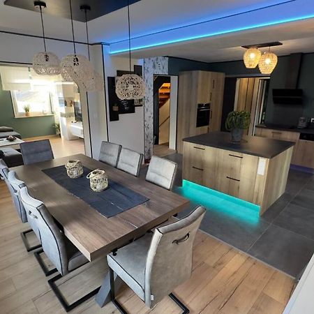 Maison Gite Chez Nounou Sauna Jacuzzi Jardin Arbore Etting Exterior foto