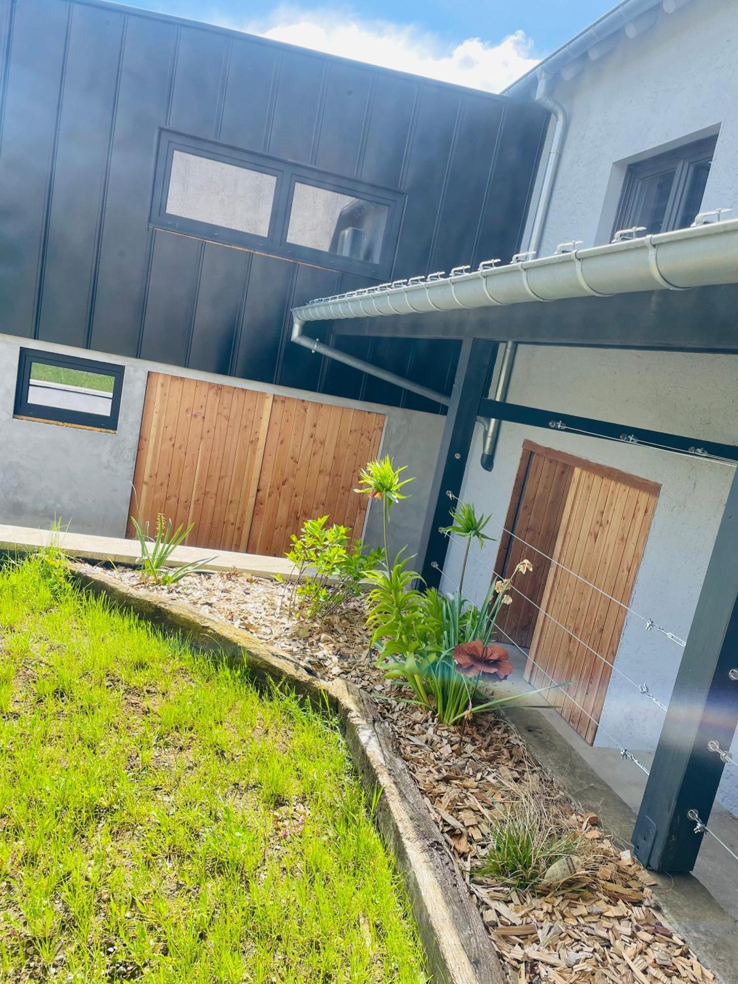 Maison Gite Chez Nounou Sauna Jacuzzi Jardin Arbore Etting Exterior foto